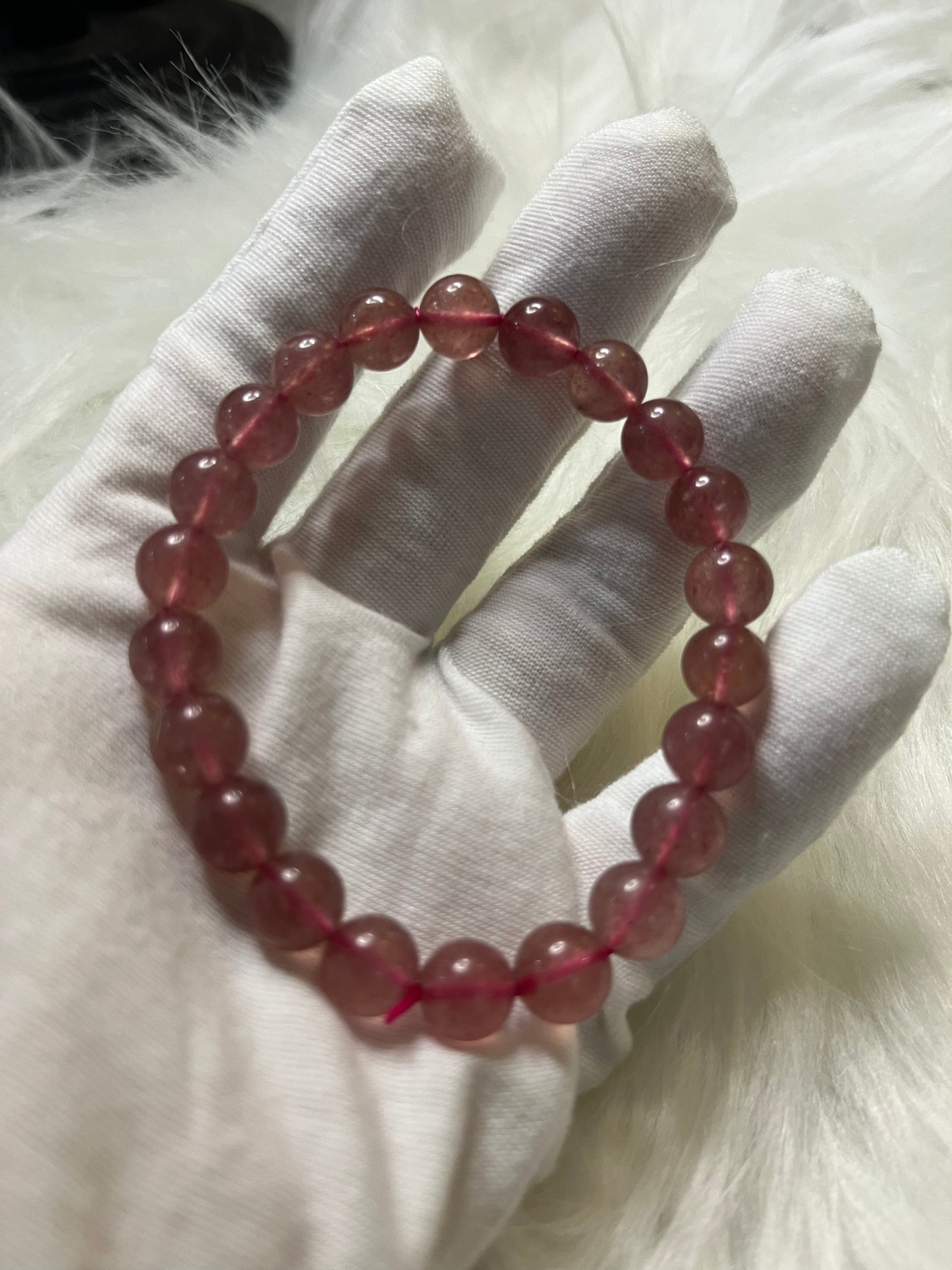 Natural Strawberry Crystal Hand String ( buy 1 get 1 free)