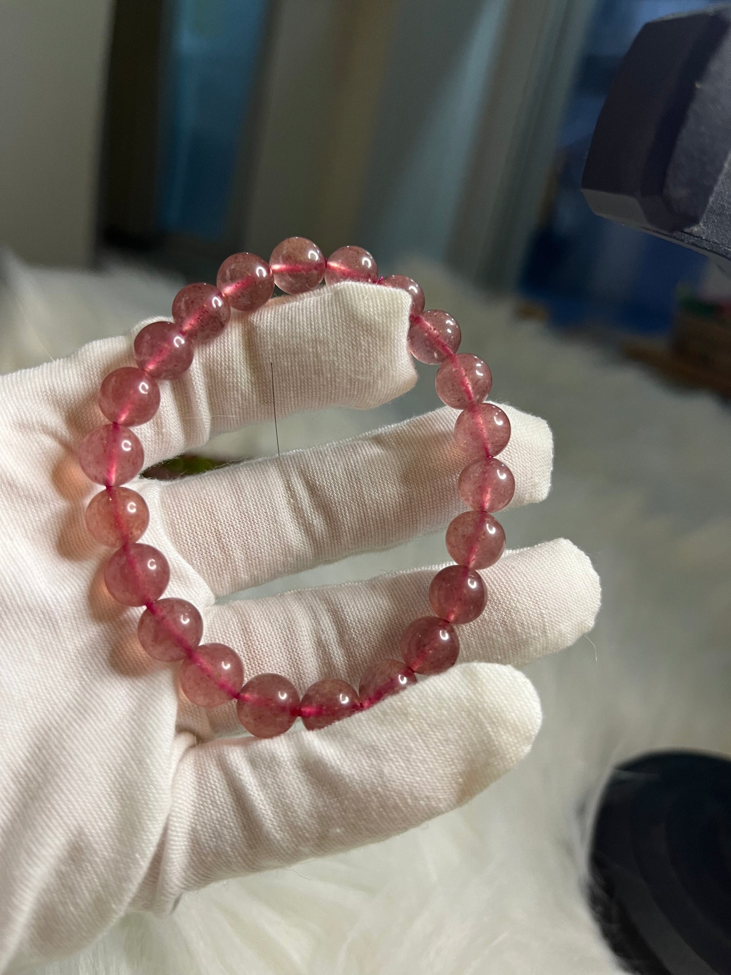 Natural Strawberry Crystal Hand String ( buy 1 get 1 free)