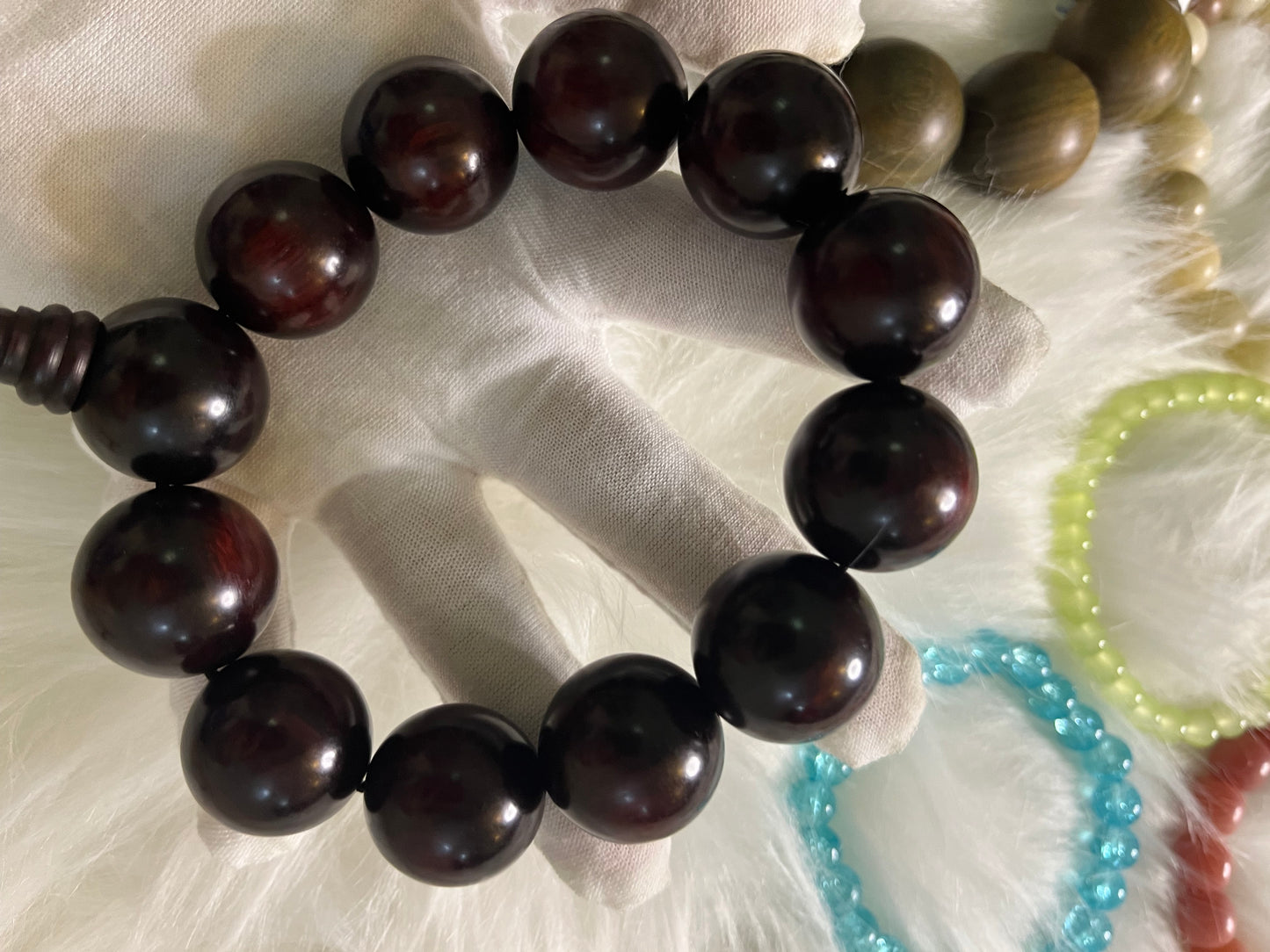 High-density and high-oil small-leaved rosewood hand string(buy 1 get 1 free)