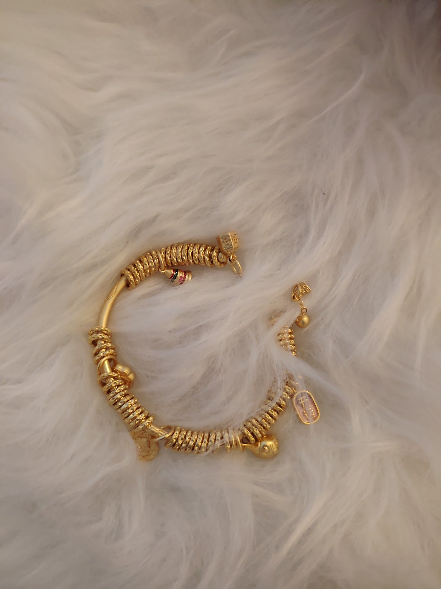 Retro Yellow God of Wealth Panchan Bracelet | Niche Design, Openable & Adjustable Size for Luck