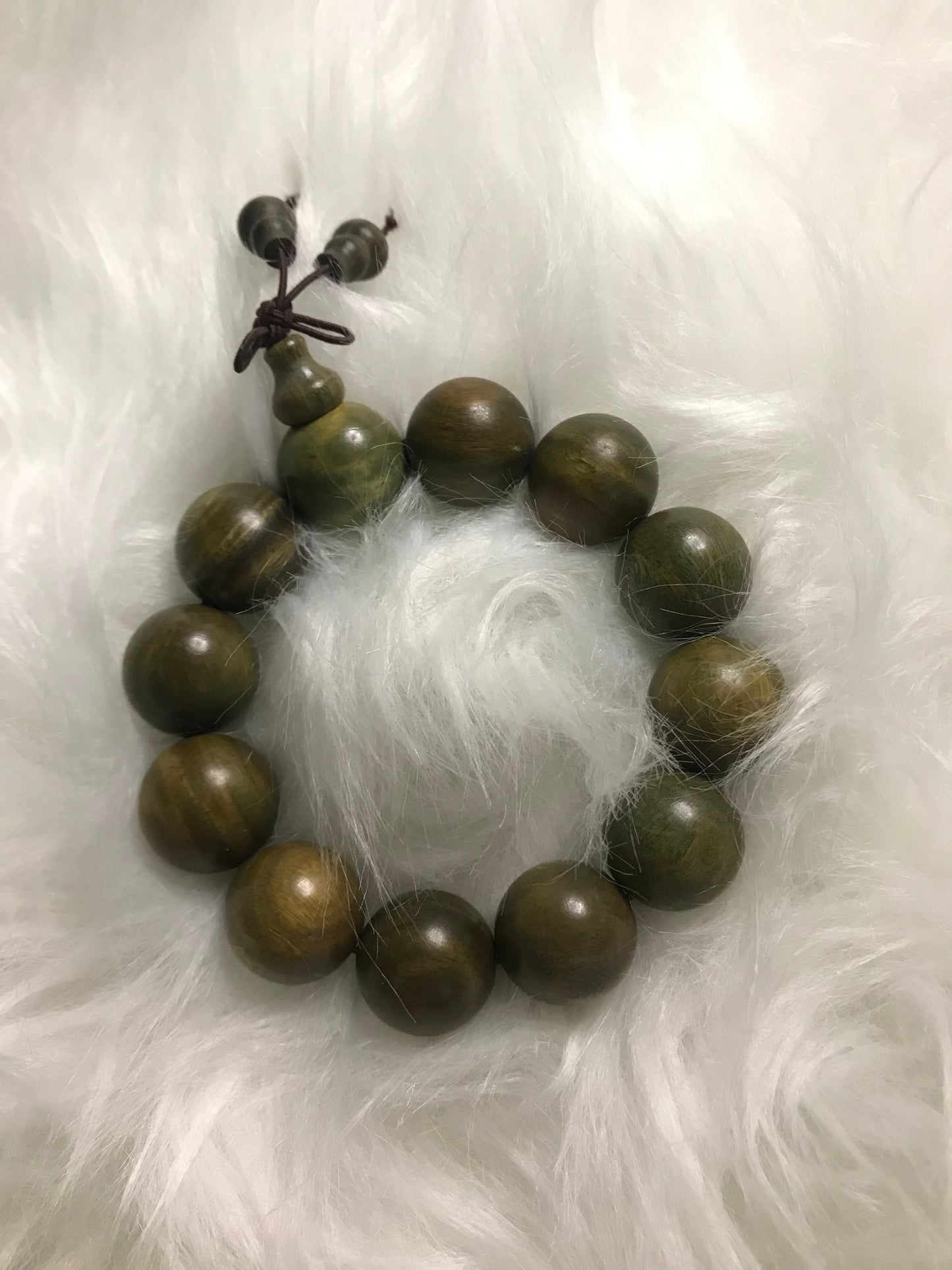 Green sandalwood bracelets