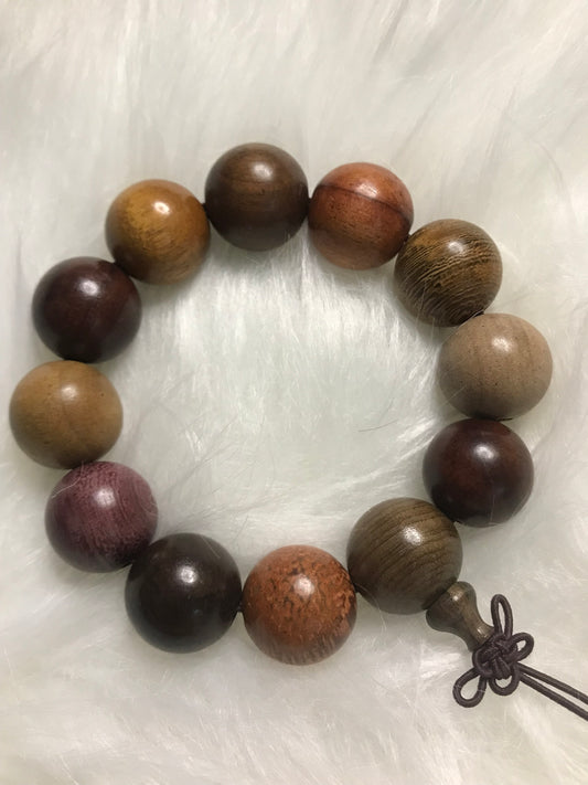 Lucky Lovewood Talisman