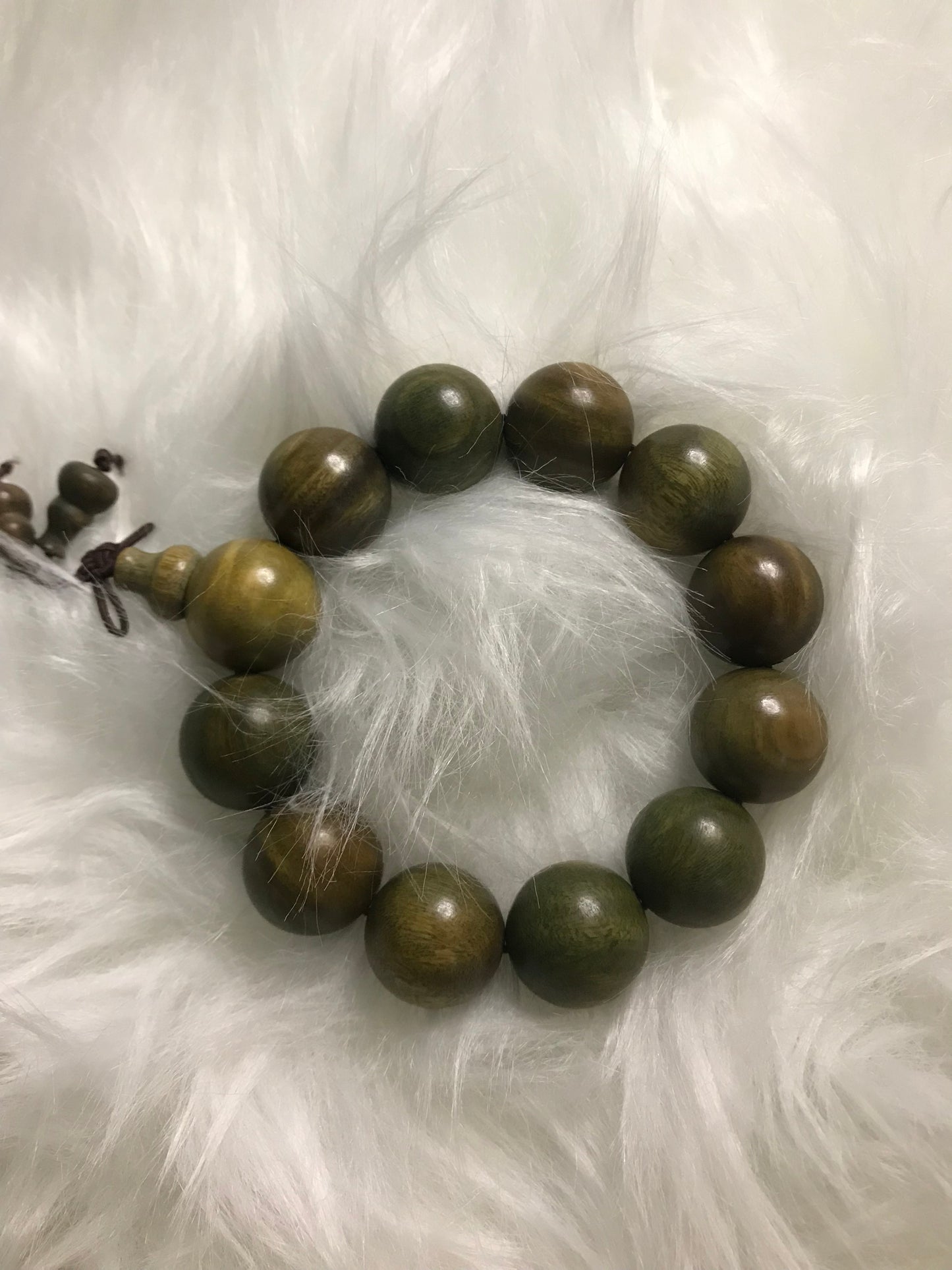 Green sandalwood bracelets