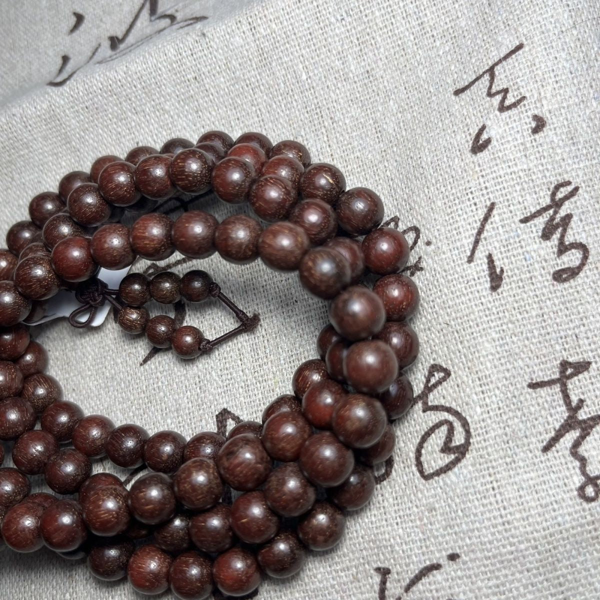 108 Beads of Genuine Small-Leaf Sandalwood
